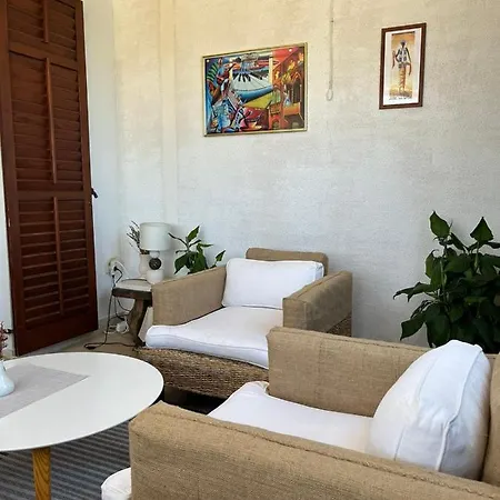 Gorana With Swimming Pool Apartment Jelsa (Hvar)