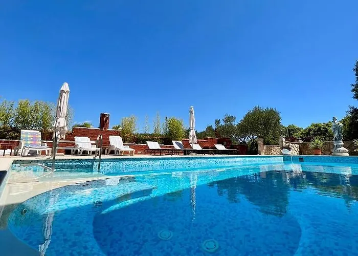 Gorana With Swimming Pool Appartamento
