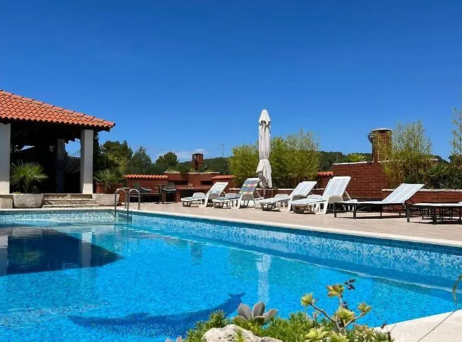 Gorana With Swimming Pool